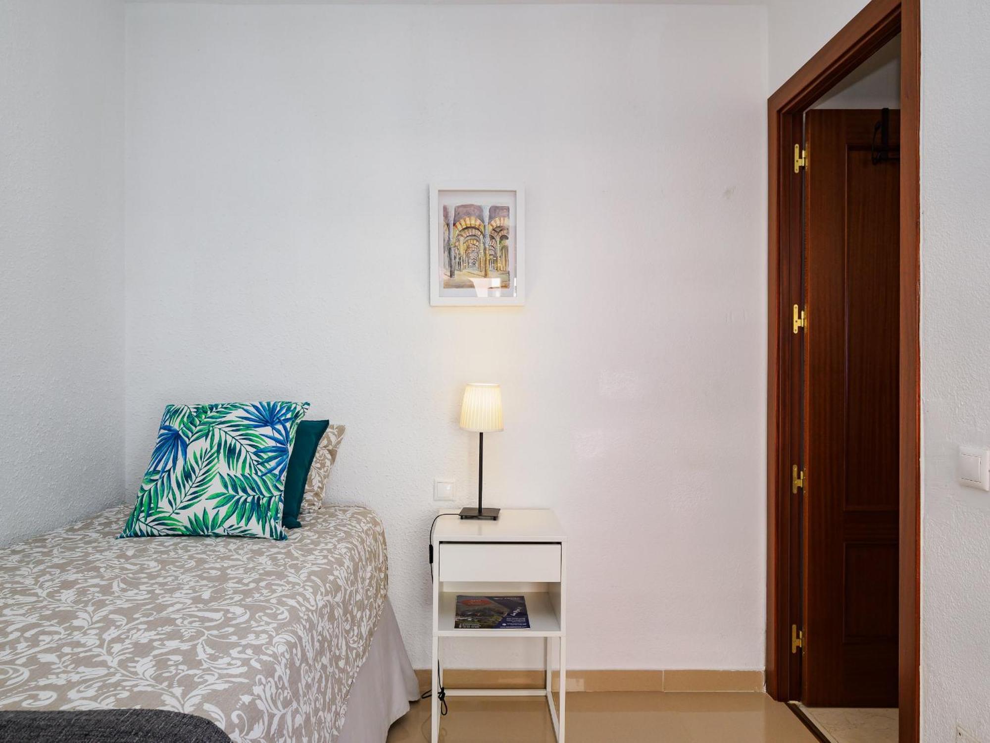 Cubo's Marino Optional Parking * Marbella