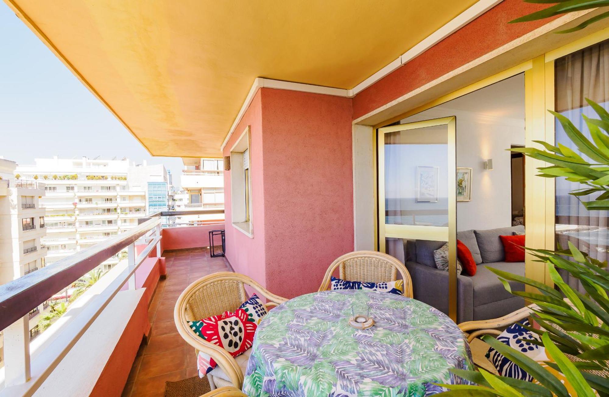 Cubo's Marino Optional Parking Appartement